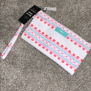 Wristlet